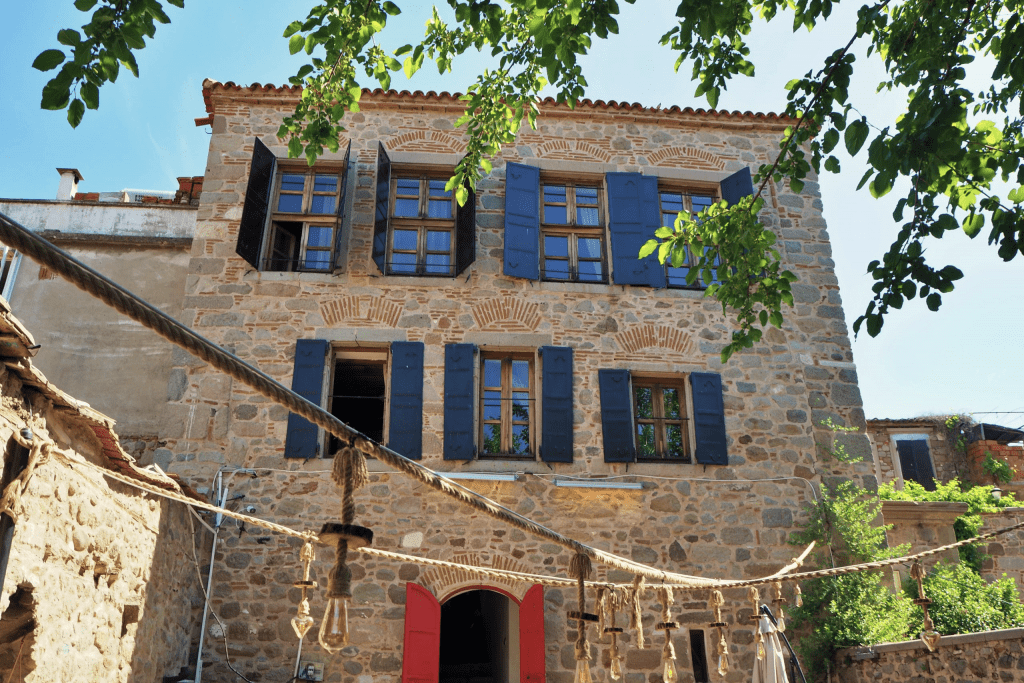 Aristonicus Boutique Hotel - Bergama'da Nerede Kalınır?