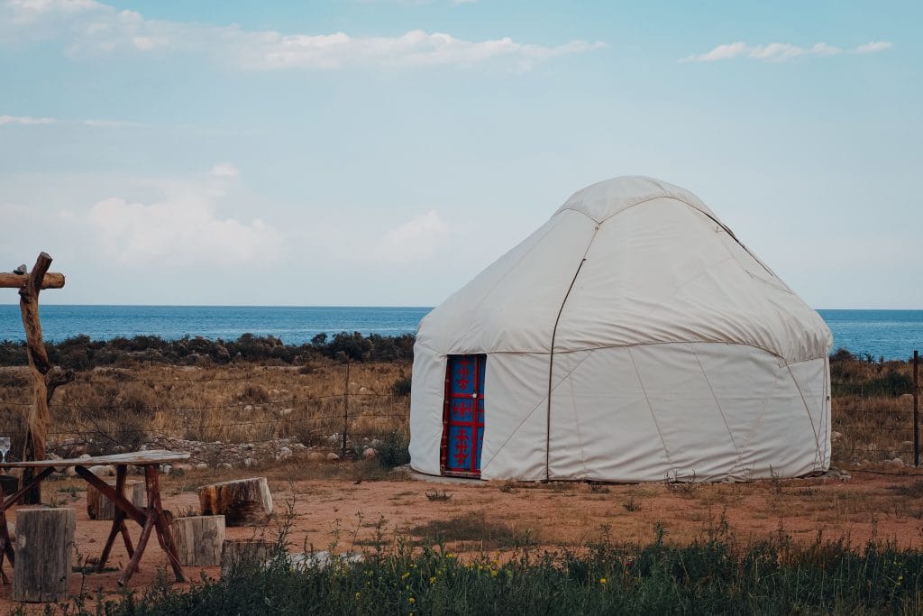 Yurt Camp Sonun, Issık Göl
